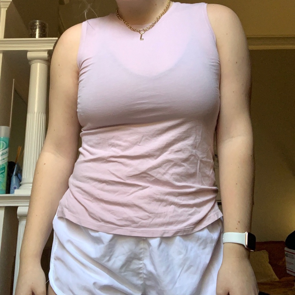 Lululemon tank